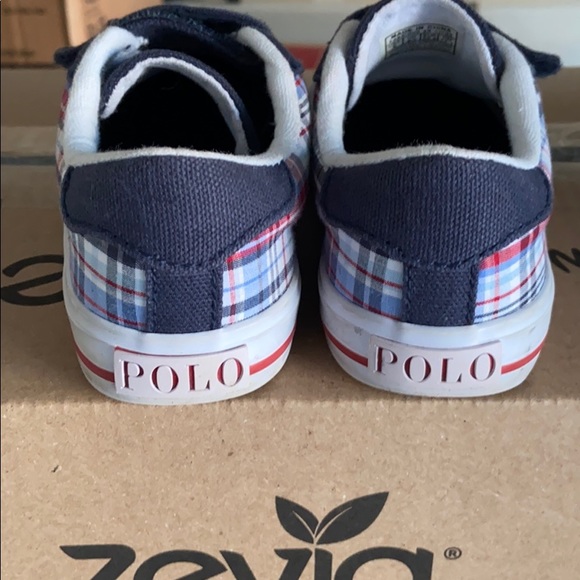 Dress shoes for little boy - Picture 3 of 3